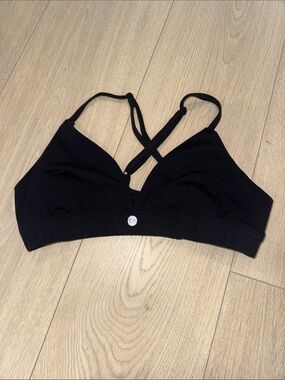Everyday Wireless Strappy Bralette - Black